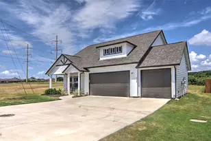 7206 Treaty Oaks Blvd, Granbury, TX 76048 - Photo 3