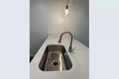 [Address not provided], Dallas, TX 75219 - Photo 11