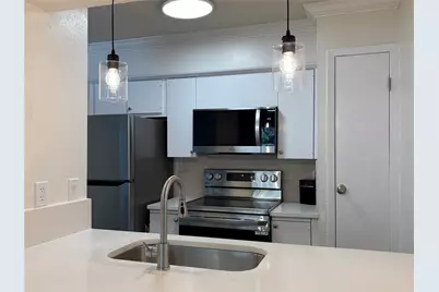 [Address not provided], Dallas, TX 75219 - Photo 3