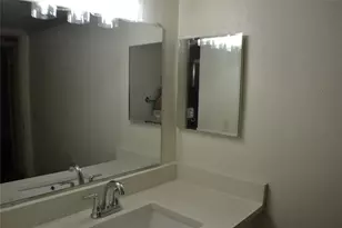 [Address not provided], Dallas, TX 75219 - Photo 19