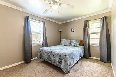 1106 Coronet Street, Irving, TX 75062 - Photo 17