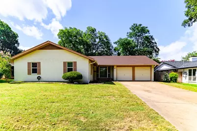 1106 Coronet Street, Irving, TX 75062 - Photo 1