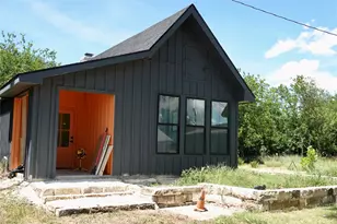 801 Reynolds St, Goldthwaite, TX 76844 - Photo 27