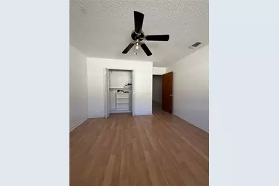 2406 W Broadview Street, Greenville, TX 75402 - Photo 5
