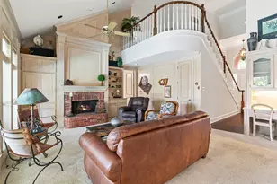 4633 E Shadow Ridge Dr, Frisco, TX 75034 - Photo 9