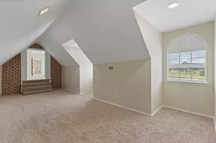 6035 Oak Hollow Dr, Burleson, TX 76028 - Photo 35