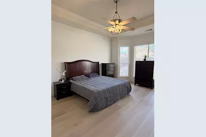 2301 Clearspring Drive S, Irving, TX 75063 - Photo 13