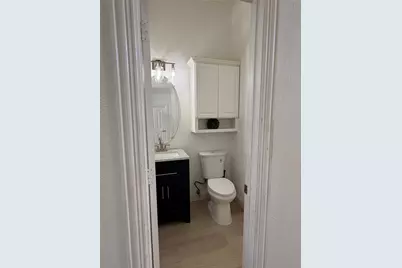 2301 Clearspring Drive S, Irving, TX 75063 - Photo 9