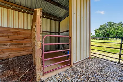 1465 County Road 3690, Paradise, TX 76073 - Photo 31