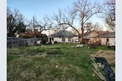 1001 16th Street S, Waco, TX 76706 - Photo 9