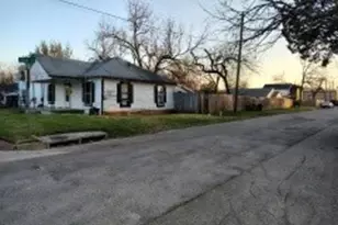 1001 16th Street S, Waco, TX 76706 - Photo 5