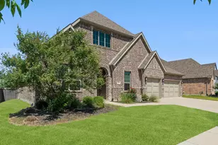 7025 Central Ct, Little Elm, TX 76227 - Photo 3