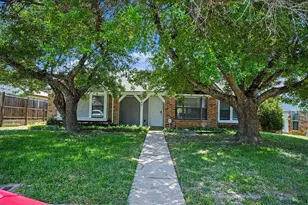 1022 Cedar Run Dr, Duncanville, TX 75137 - Photo 3