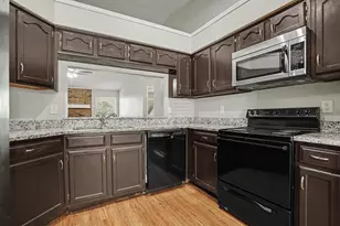 1022 Cedar Run Dr, Duncanville, TX 75137 - Photo 9