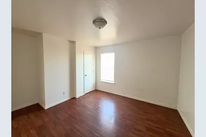 809 W Walnut Street #B2, Celina, TX 75009 - Photo 3