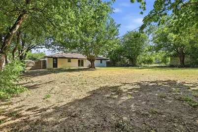 318 NE Michael Drive, Burleson, TX 76028 - Photo 23