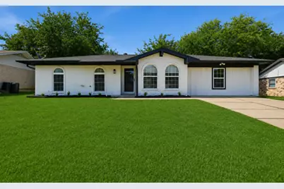 318 NE Michael Drive, Burleson, TX 76028 - Photo 1