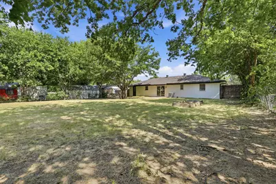 318 NE Michael Drive, Burleson, TX 76028 - Photo 23