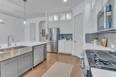 1900 Melinda Ln., Farmers Branch, TX 75234 - Photo 5