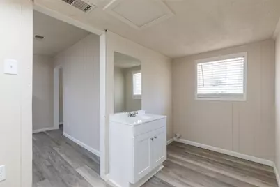 750 E North 12th Street, Abilene, TX 79601 - Photo 17