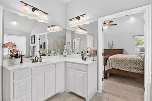 11000 Wanamaker Dr, Benbrook, TX 76126 - Photo 23