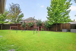11000 Wanamaker Dr, Benbrook, TX 76126 - Photo 39