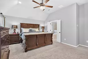 11000 Wanamaker Dr, Benbrook, TX 76126 - Photo 19