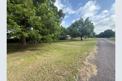 5863 Fm 895, Lake Creek, TX 75450 - Photo 11