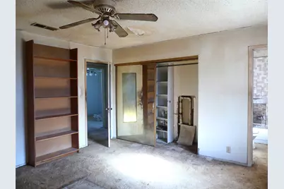5324 Parker Henderson Road, Fort Worth, TX 76119 - Photo 11
