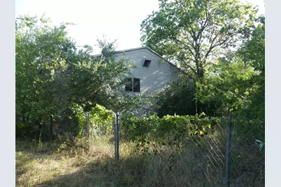 5324 Parker Henderson Road, Fort Worth, TX 76119 - Photo 31