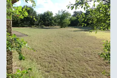 5324 Parker Henderson Road, Fort Worth, TX 76119 - Photo 25