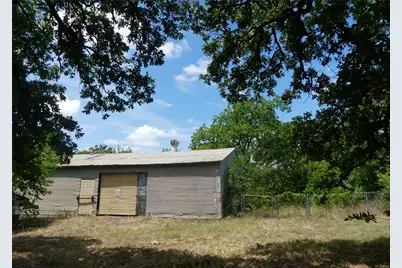 5324 Parker Henderson Road, Fort Worth, TX 76119 - Photo 37