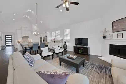 8260 Halifax, The Colony, TX 75056 - Photo 7