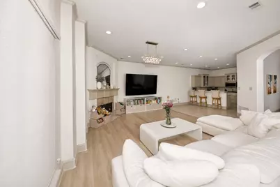 8934 Greenville Avenue, Dallas, TX 75243 - Photo 5