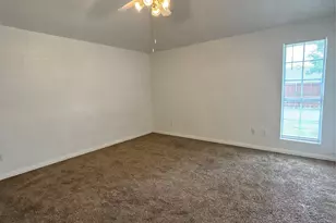 2209 Rockbluff Dr, Rowlett, TX 75088 - Photo 11