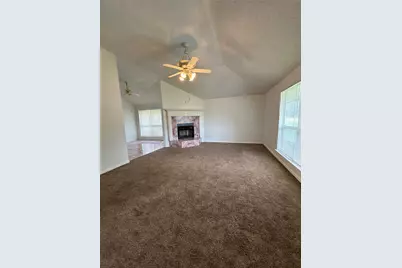 2209 Rockbluff Drive, Rowlett, TX 75088 - Photo 3
