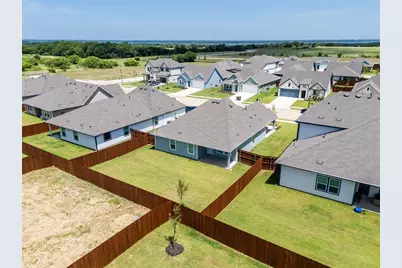 729 Orchid Way, Pilot Point, TX 76258 - Photo 29