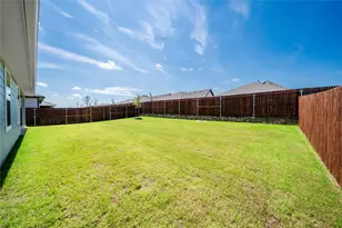 729 Orchid Wy, Pilot Point, TX 76258 - Photo 25
