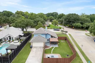 2301 Rockhill Rd, McKinney, TX 75072 - Photo 33