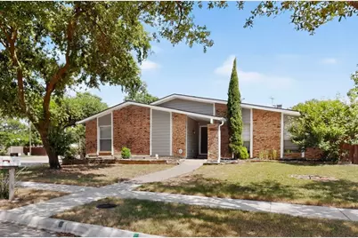 1901 Paxton Drive, Carrollton, TX 75007 - Photo 3