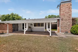 1901 Paxton Dr, Carrollton, TX 75007 - Photo 33
