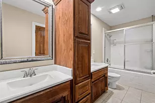 407 Valley View Ct, Rio Vista, TX 76093 - Photo 17