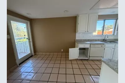 1125 Lakeshore Drive, Canyon Lake, TX 78133 - Photo 11