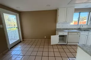 1125 Lakeshore Dr, Canyon Lake, TX 78133 - Photo 11