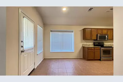 8210 Mossberg Drive, Arlington, TX 76002 - Photo 7