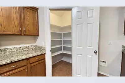 8210 Mossberg Drive, Arlington, TX 76002 - Photo 9