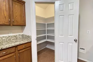 8210 Mossberg Dr, Arlington, TX 76002 - Photo 9