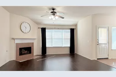 8210 Mossberg Drive, Arlington, TX 76002 - Photo 5