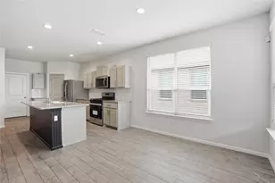 5232 Boulder Vly Dr, Fort Worth, TX 76179 - Photo 3