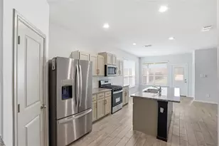 5232 Boulder Vly Dr, Fort Worth, TX 76179 - Photo 7